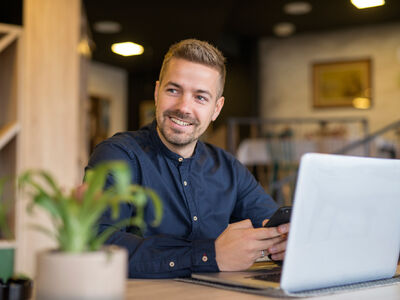 What is the best dating software to build a dating site?